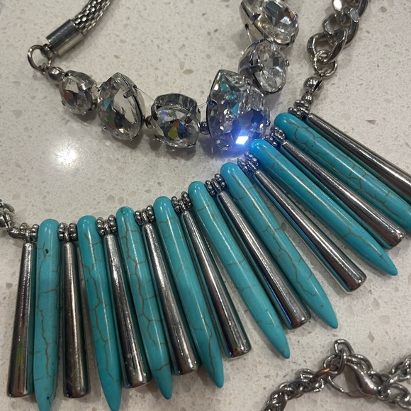 Faux turquoise necklace bundles - Picture 2 of 4